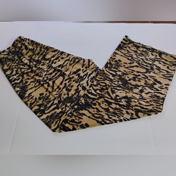 Gatos Animal Print Wide Leg Pants – Size G/ L – Boho Y2K Vibes - Picture 8 of 9